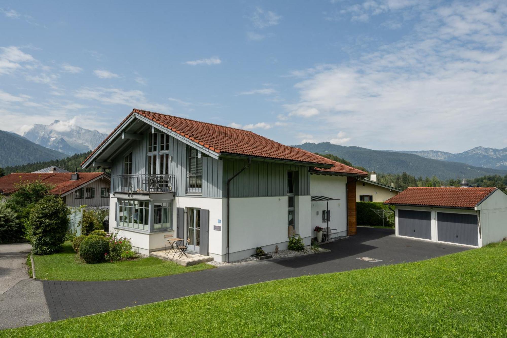 Ferienwohnung Marianne Bergpanorama Fuer Paare 60Qm ベルヒテスガーデン エクステリア 写真